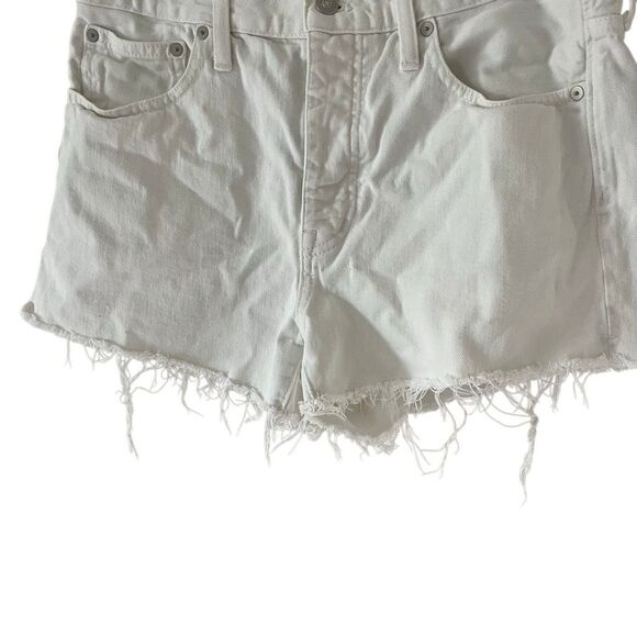 Madewell Relaxed White Denim cut off Shorts Size 28 Style #MC904 - Picture 4 of 8